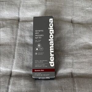 Dermalogica Dynamic Skin Recovery SPF 50 - Gray and White Packaging